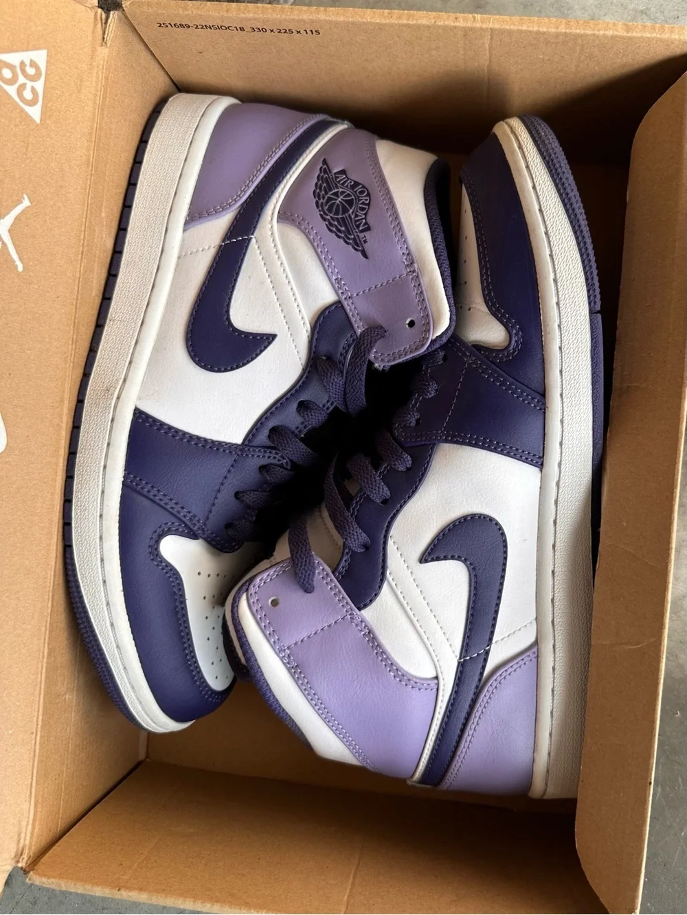 Air Jordan 1 Mid 'Sky J Purple/ Blueberry'|men's 9.5 NO BOX